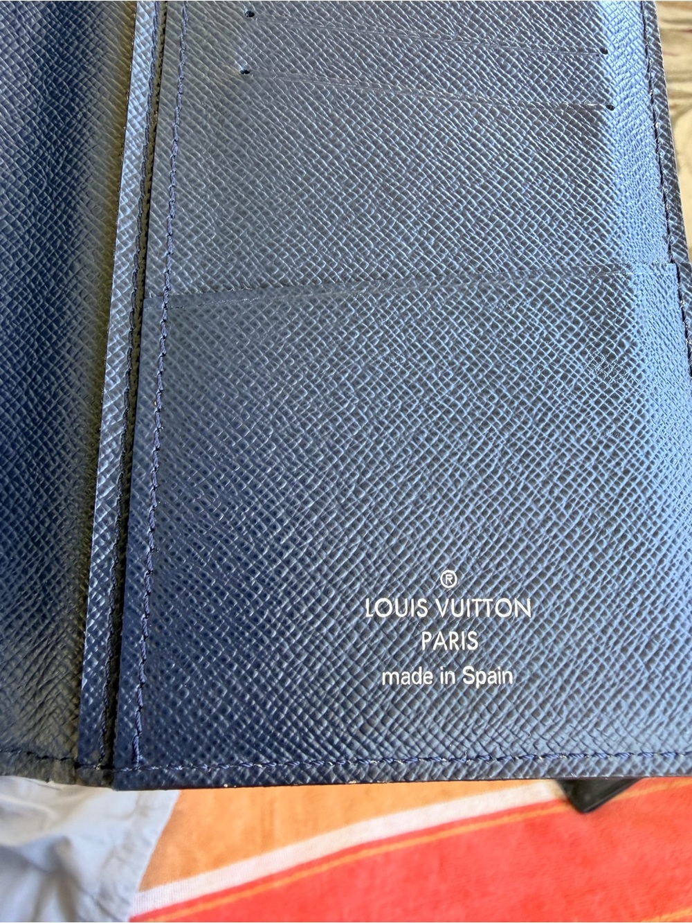 Louis Vuitton Bi-fold Epi Long Wallet💝💝💝 - Picture 4 of 8